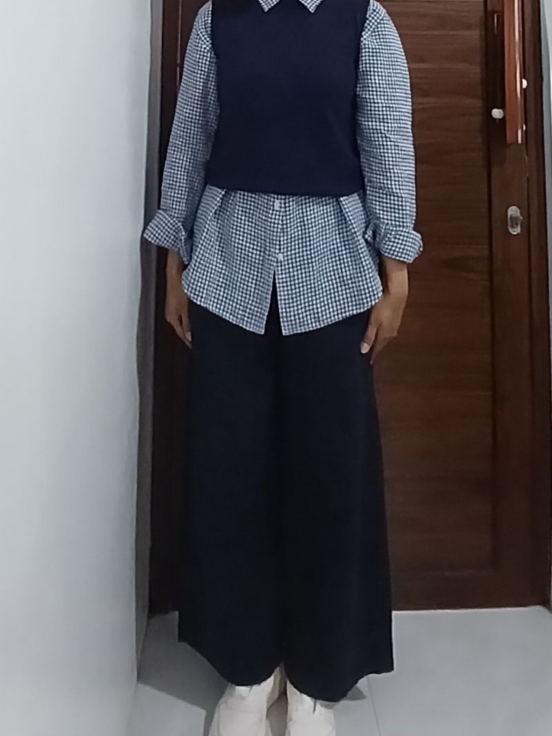 Uniqlo Vest Navy, foto 4