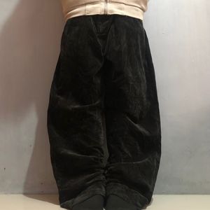 CORDUROY BAGGY HITAM