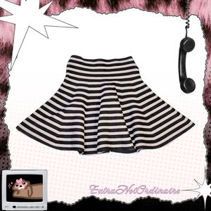 Y2K Coquette Mini skirt Wanita white black