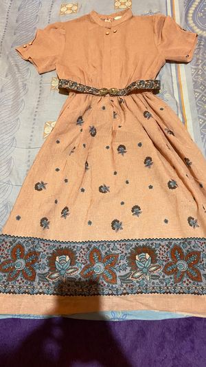 Dress Midi Vintage Motif Bunga – Warna Peach Tua