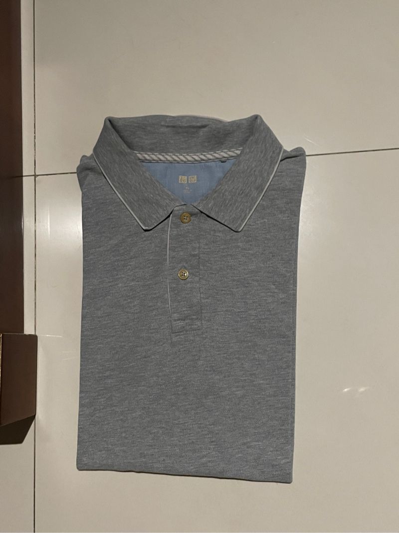 Uniqlo Polo Top in Grey, foto 4