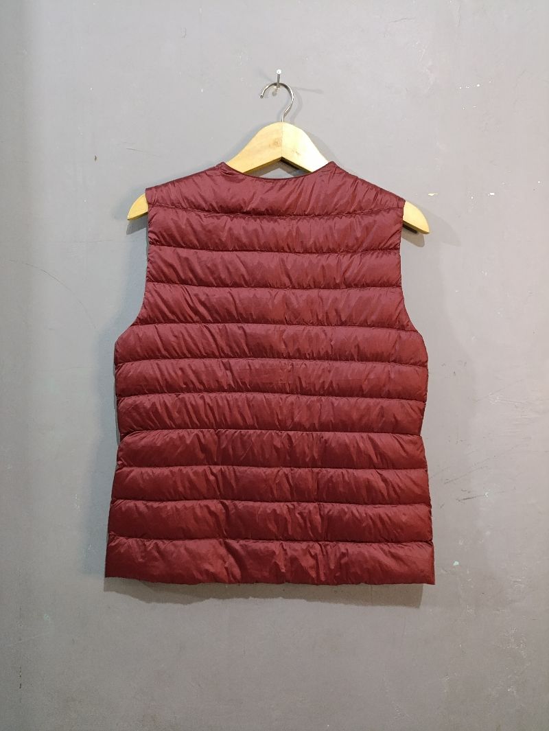Rompi Uniqlo Lightweight Ultralight Down Vest, foto 3