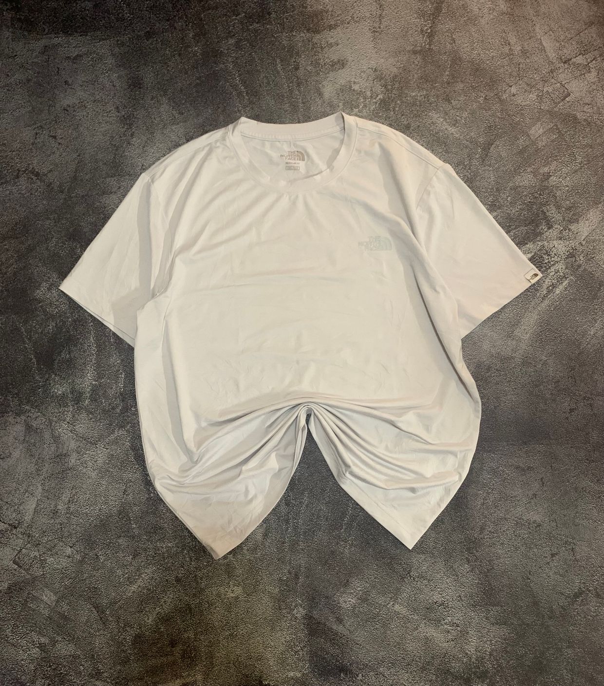 The North Face Sportswear Jersey Pria white