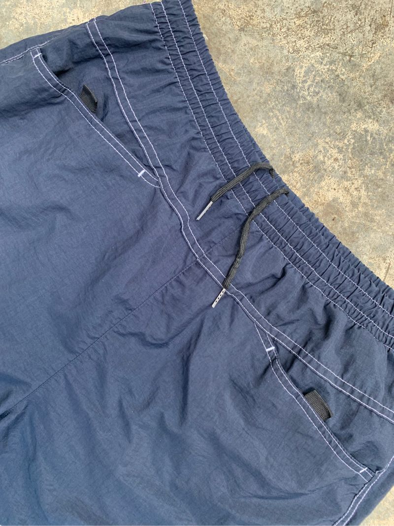 Vintage Asics Nylon Navy Shorts, foto 3