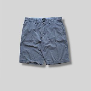 Celana Pendek Chinos Banana Republic