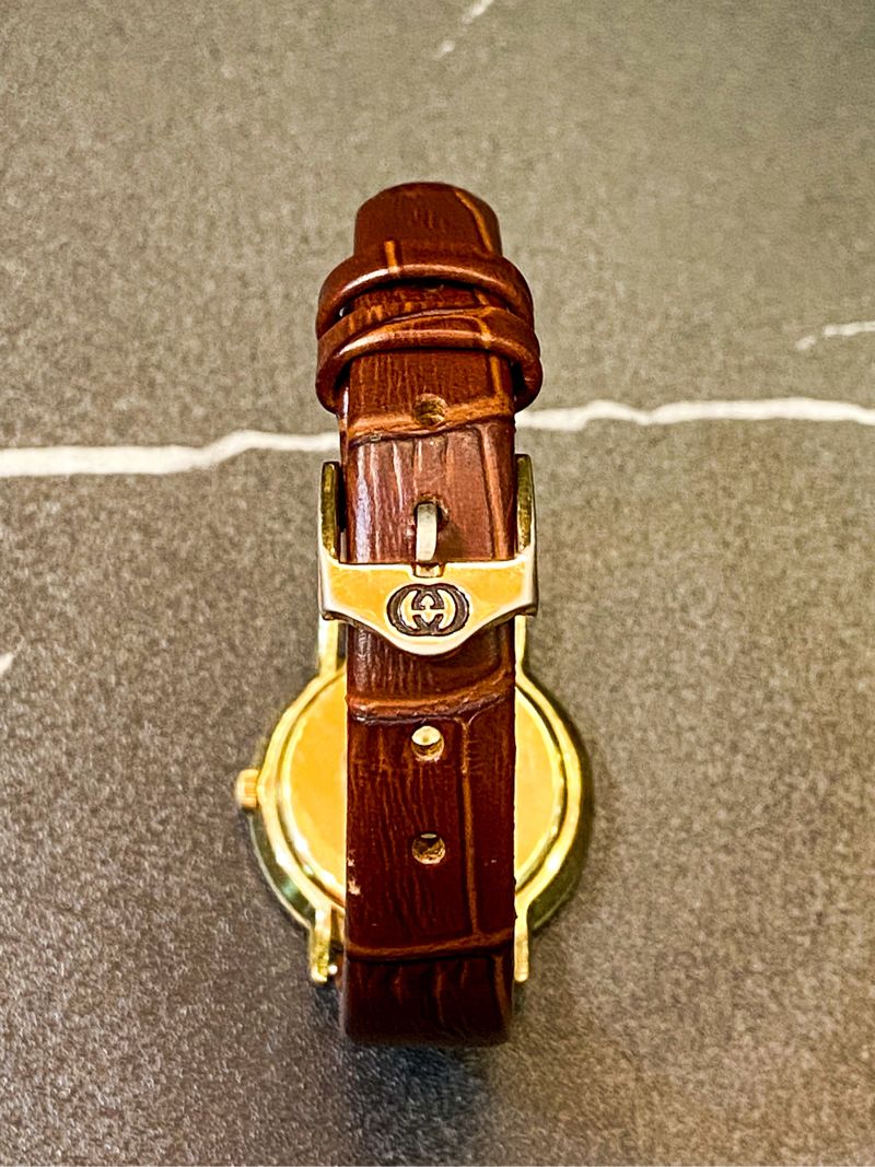 Jam Tangan GUCCI 3000M swiss quartz, foto 4