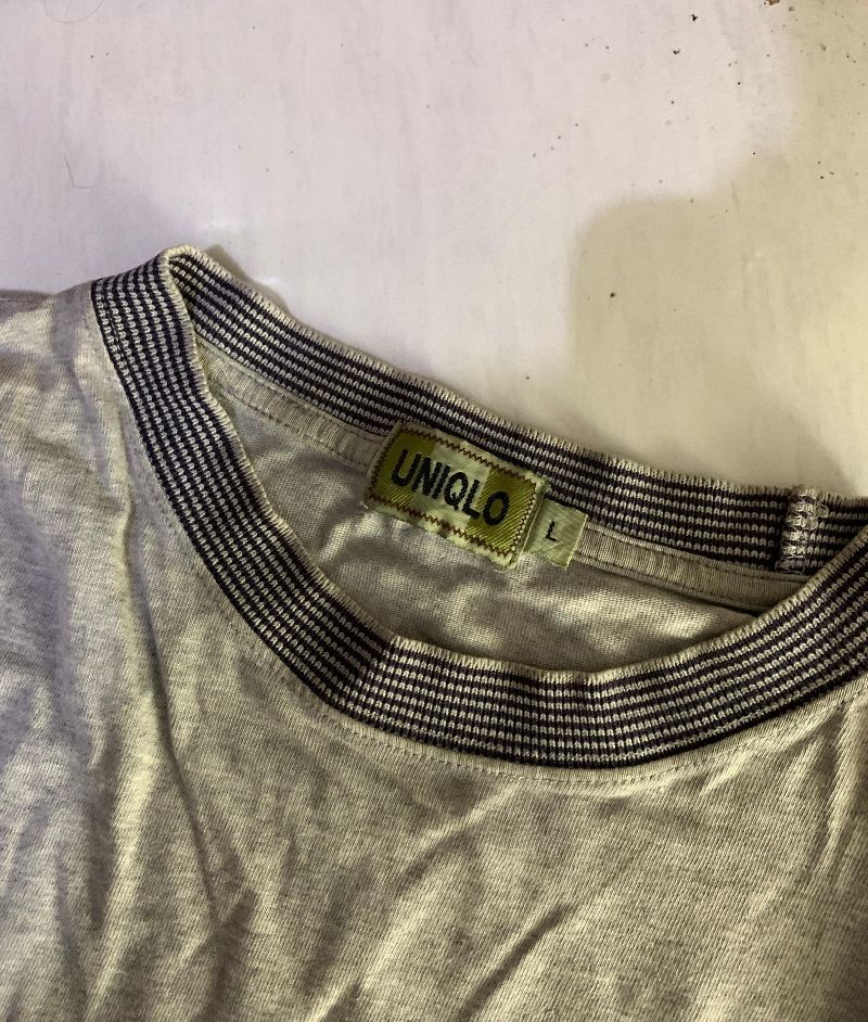 t shirt uniqlo, foto 2