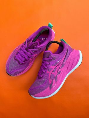 Asics superblast