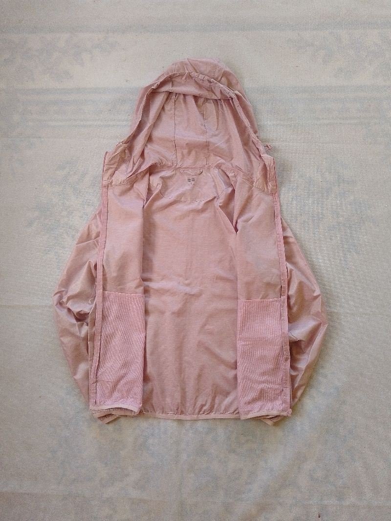 Uniqlo Parasut Lightweight Pink Second, foto 2