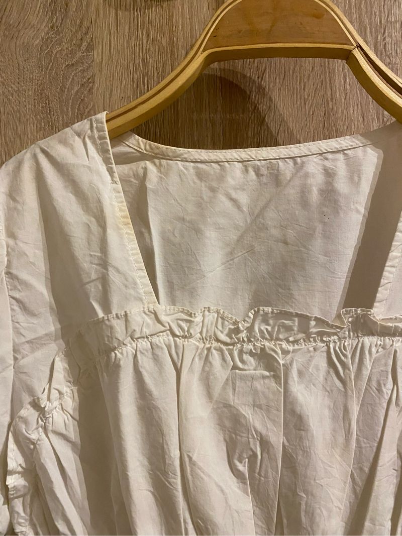 White Blouse, foto 2