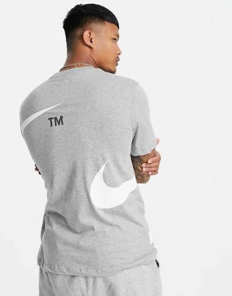 Tshirt Nike tee big swoosh size L reguler, foto 2