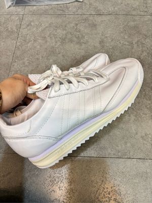 Adidas white sneaker