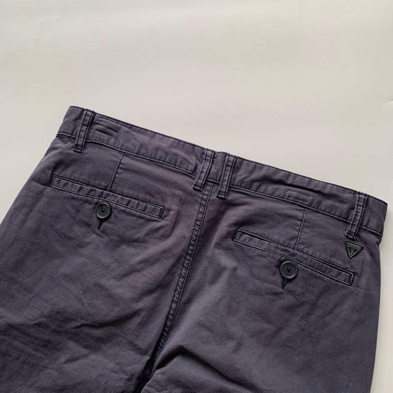 Celana Pendek Chinos Guess, foto 4