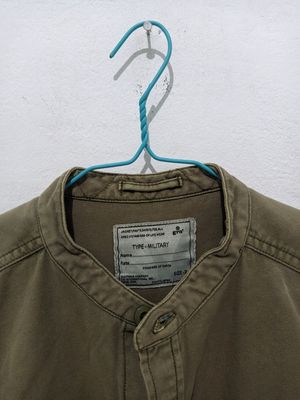Shirt type military