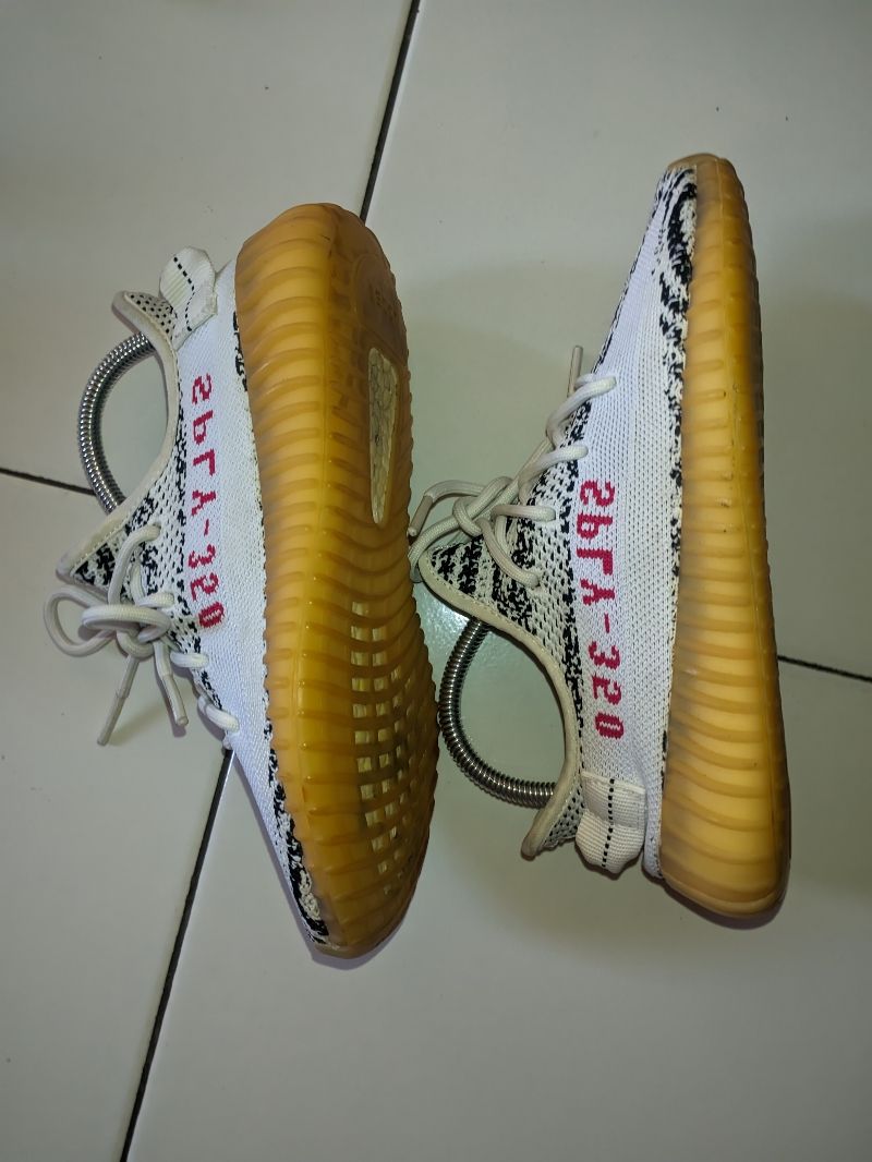 Yeezy boost 350 zebra, foto 2