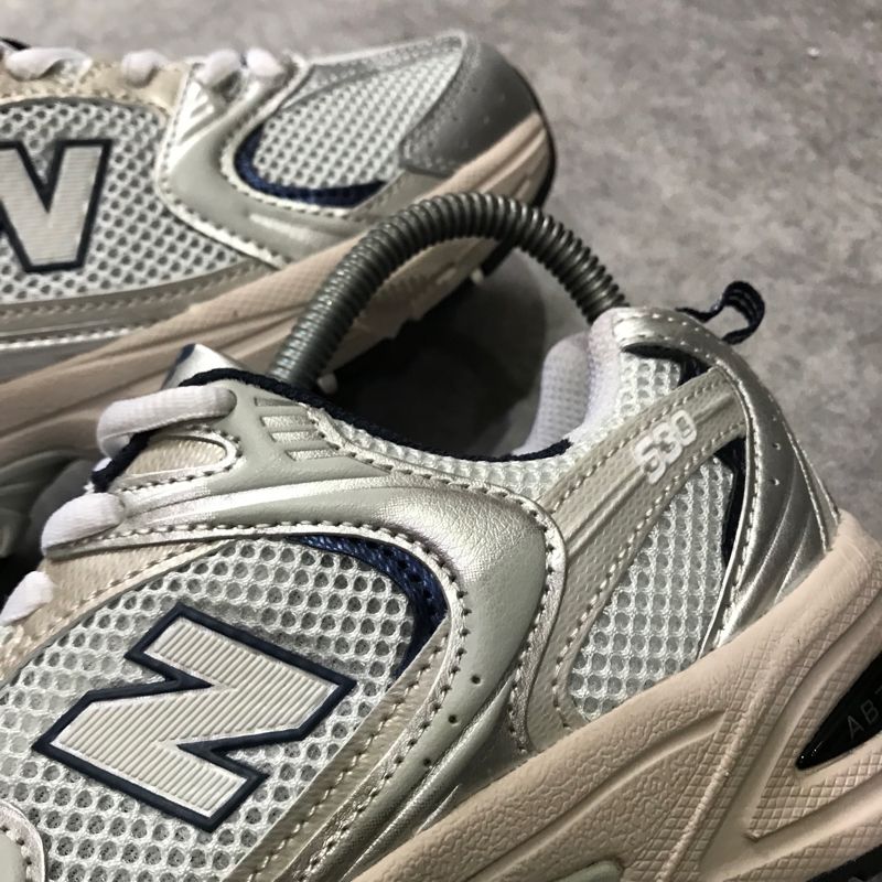 New Balance 530, foto 2