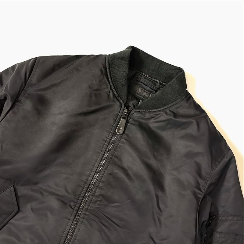 Bomber Uniqlo, foto 2