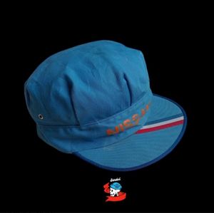 Topi nissan vintage