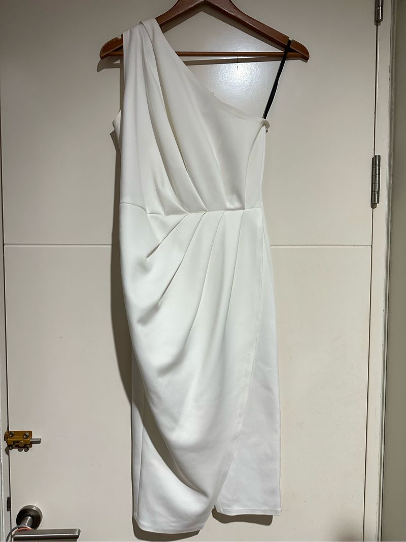 Claude dress one shoulder putih, foto 2