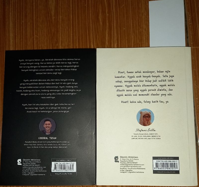 Dijual 2 buah buku novel, foto 2
