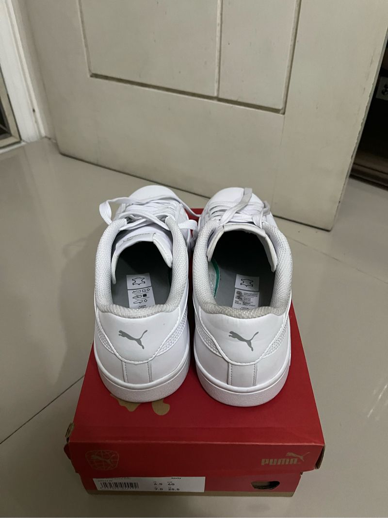 sepatu puma full white ORIGINAL, foto 3