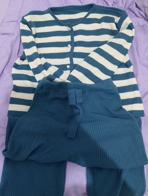 One set (girl outfit) Rajut - atasan + celana