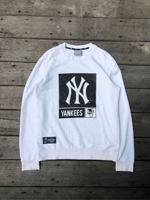 MLB YANKESS BIG LOGO