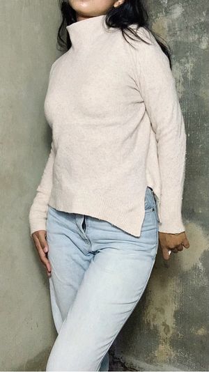 Basic Turtleneck Sweater