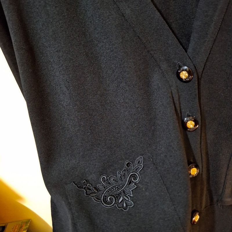 Cardigan Hitam BigSize by Nivelle, foto 4