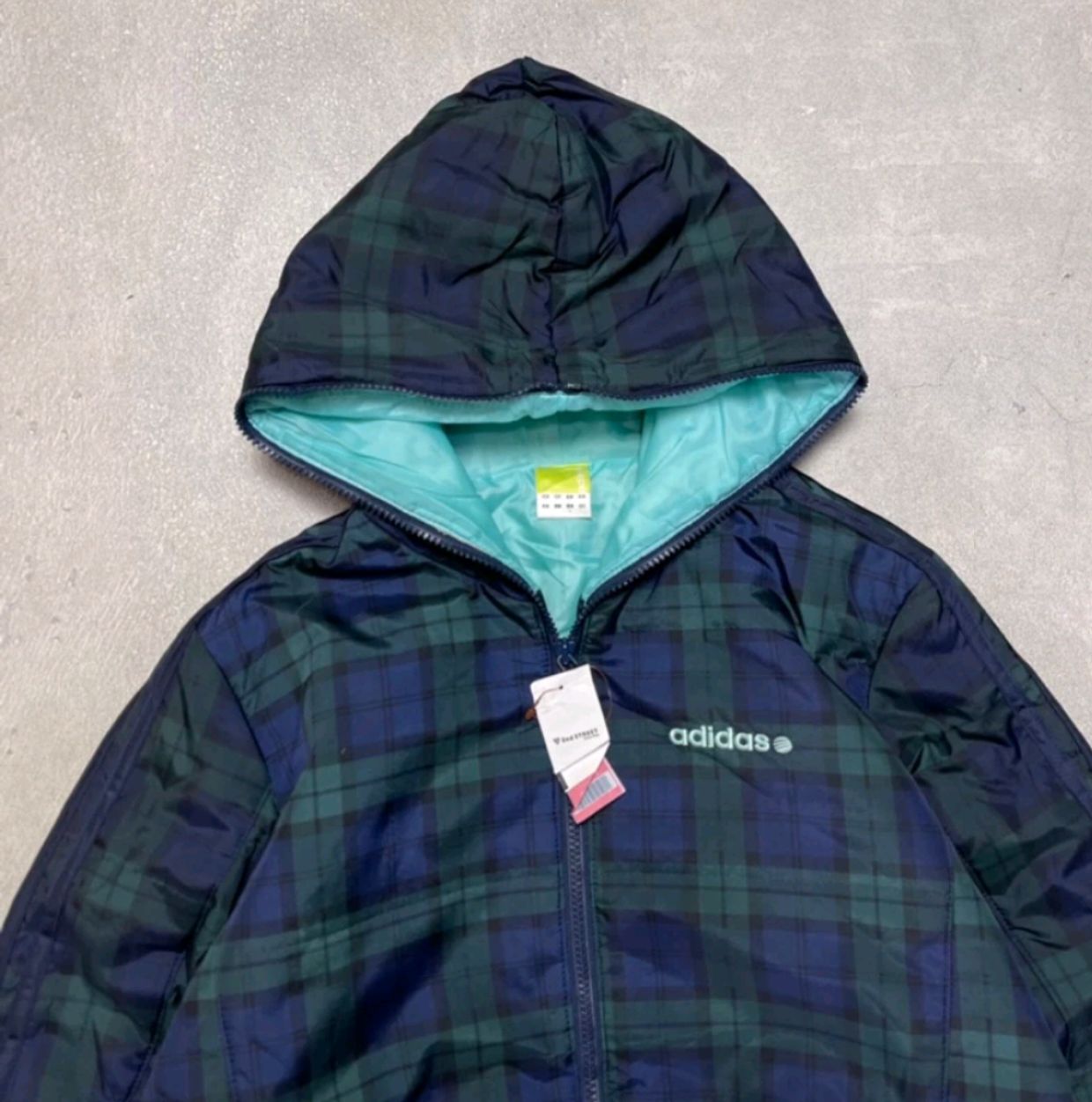 Adidas Sportswear Puffer jacket Pria multicolor, foto 2
