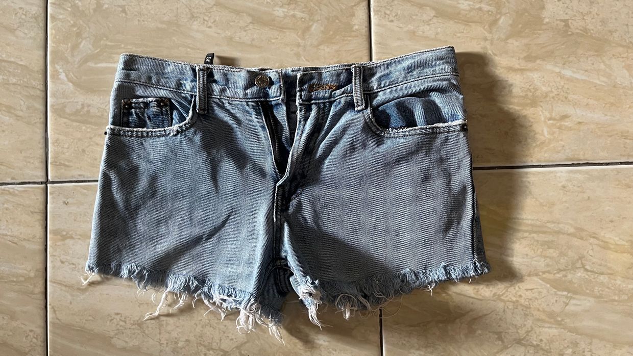 Y2K Minimalist Short Wanita blue