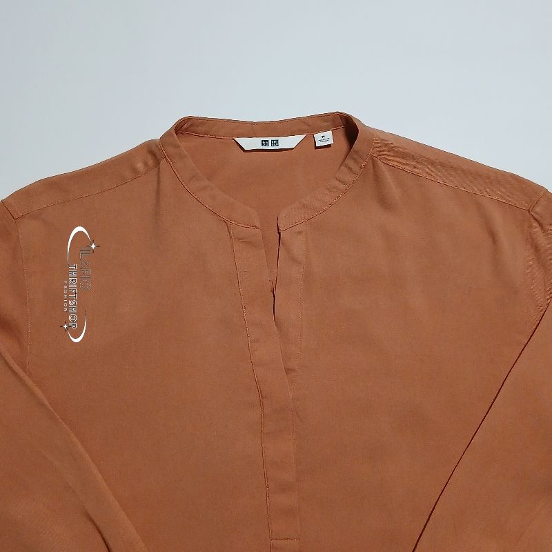 Uniqlo Rayon Skipper Collar Blouse, foto 3