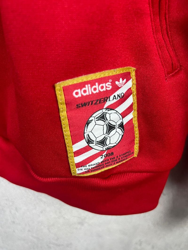 Adidas Switzerland, foto 2