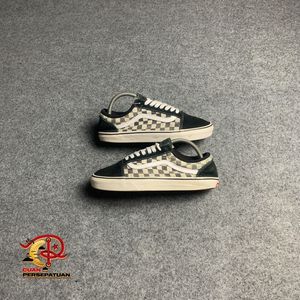 VANS OLD SKOOL CHECKERBOARD BLACK WHITE
