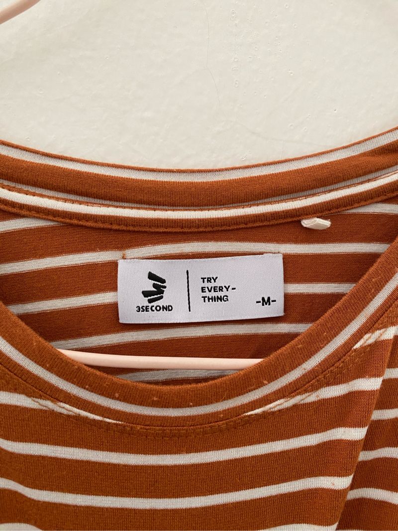 3Seconds Kaos Salur Crop Top Orange, foto 3