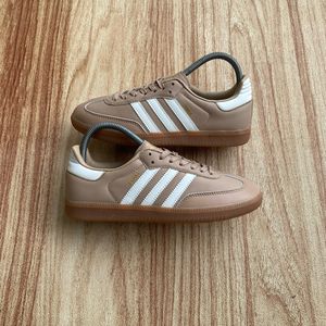 Adidas Samba