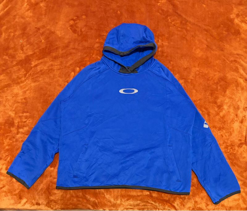 Blue Oakley Hoodie, foto 2