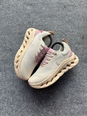 Oncloud x Loewe