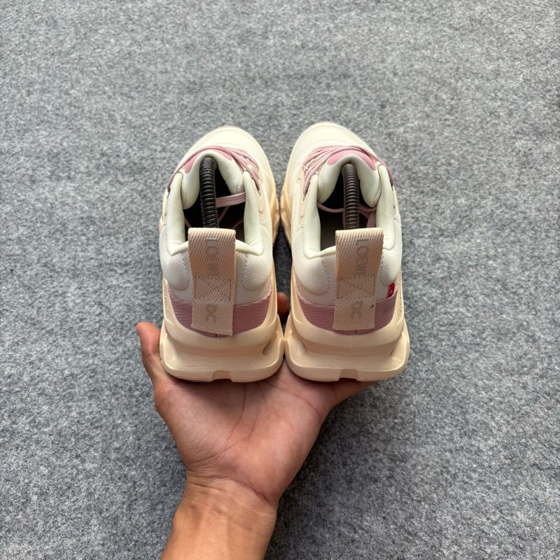 Oncloud x Loewe, foto 4