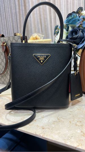 Prada Small Saffiano Leather Panier Hand Bag Black/Fiery Red