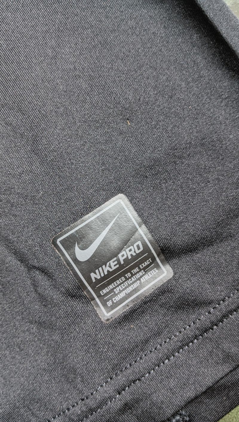 Nike Pro Jersey Fullblack, foto 3