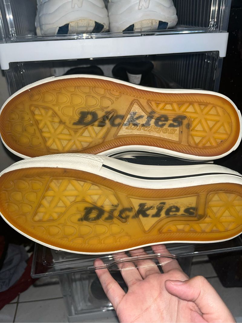 Sepatu Dickies size 37 hitam pekat, foto 3