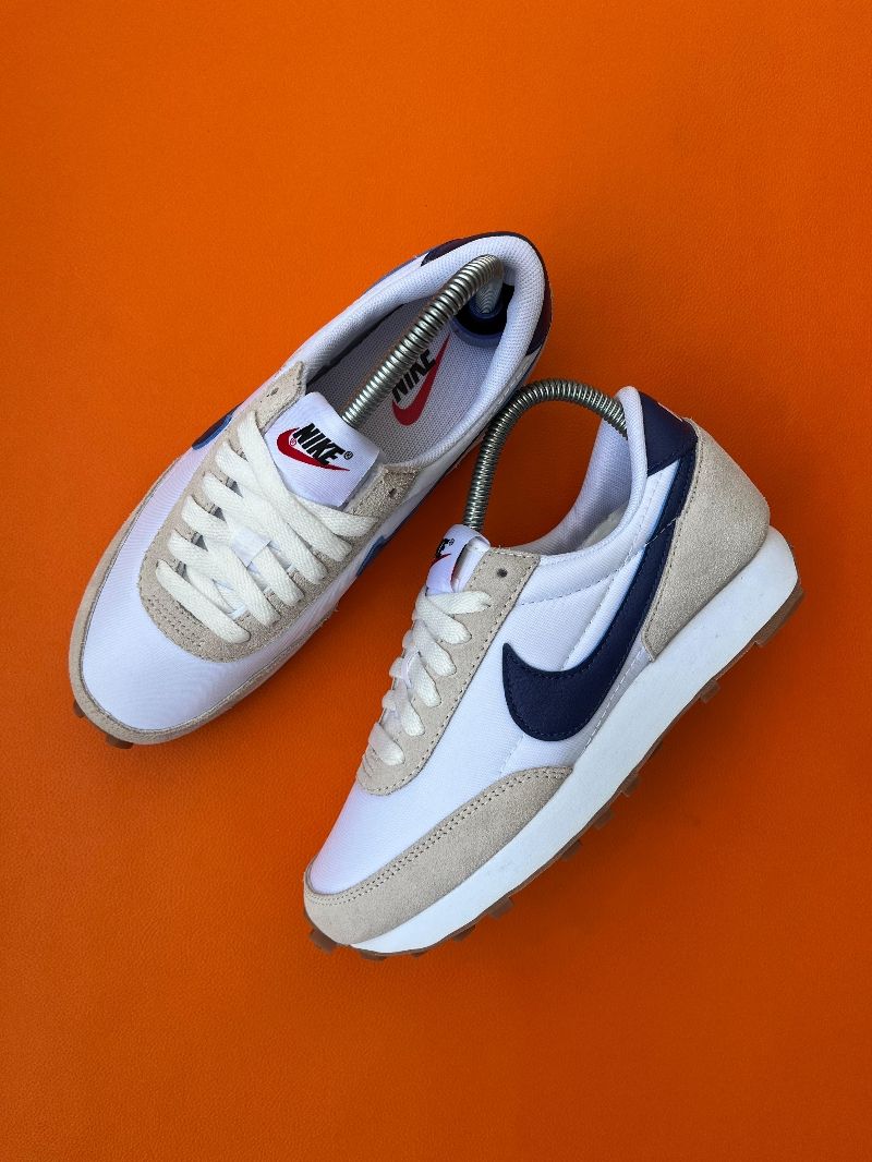 jd sports nike tailwind 79