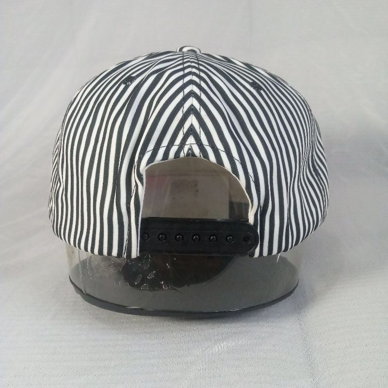 Topi Snapback Logo R Renoma, foto 3