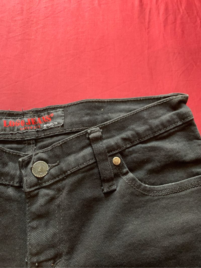 Jeans Logo Hitam, foto 2