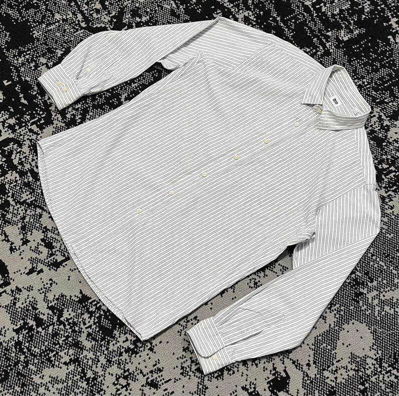 KEMEJA STRIPPED UNIQLO ABU, foto 3