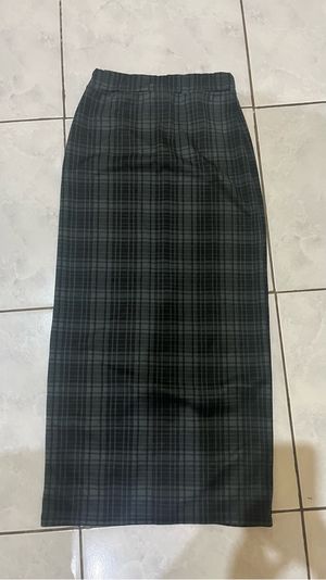 Rok Span kotak kotak