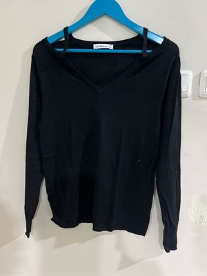 Zara sweater top