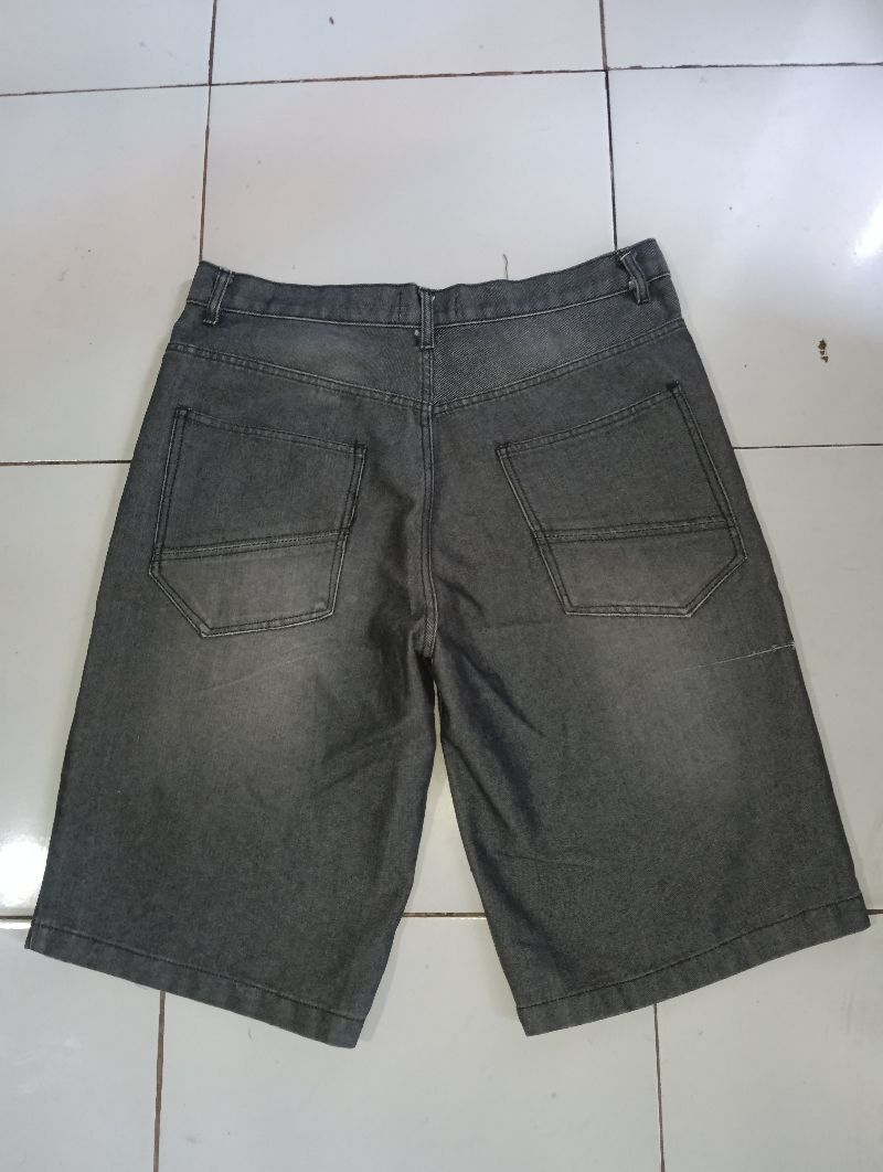 celana jorts jeans hitam, foto 2