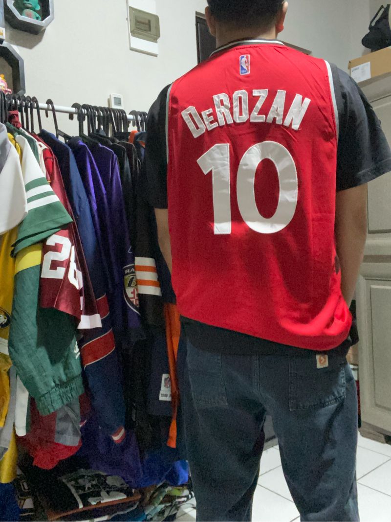 TORONTO RAPTORS DEMAR DEROZAN, foto 4